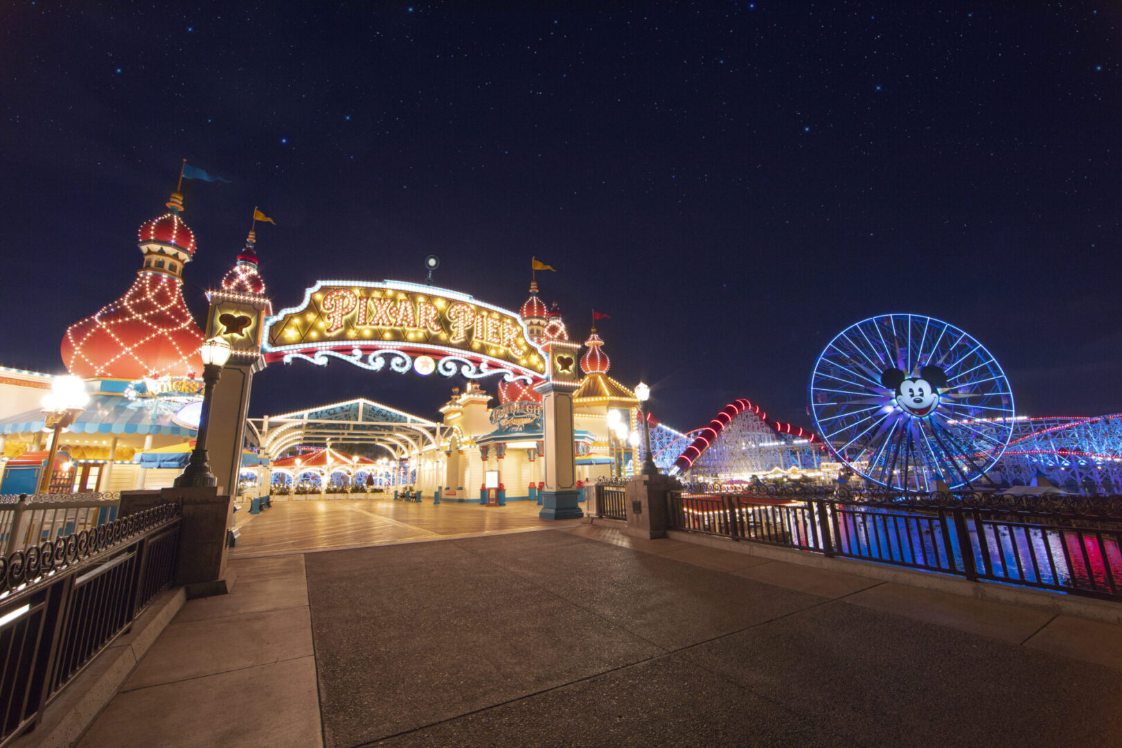 A night time view of the amusement park.